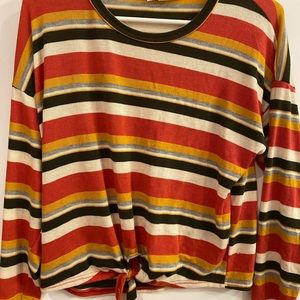 ✨Super Soft Long Sleeve Tie Top